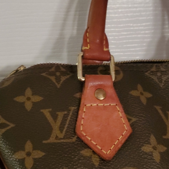 Handbag 11.75x8.5x6.5 - Picture 4 of 16